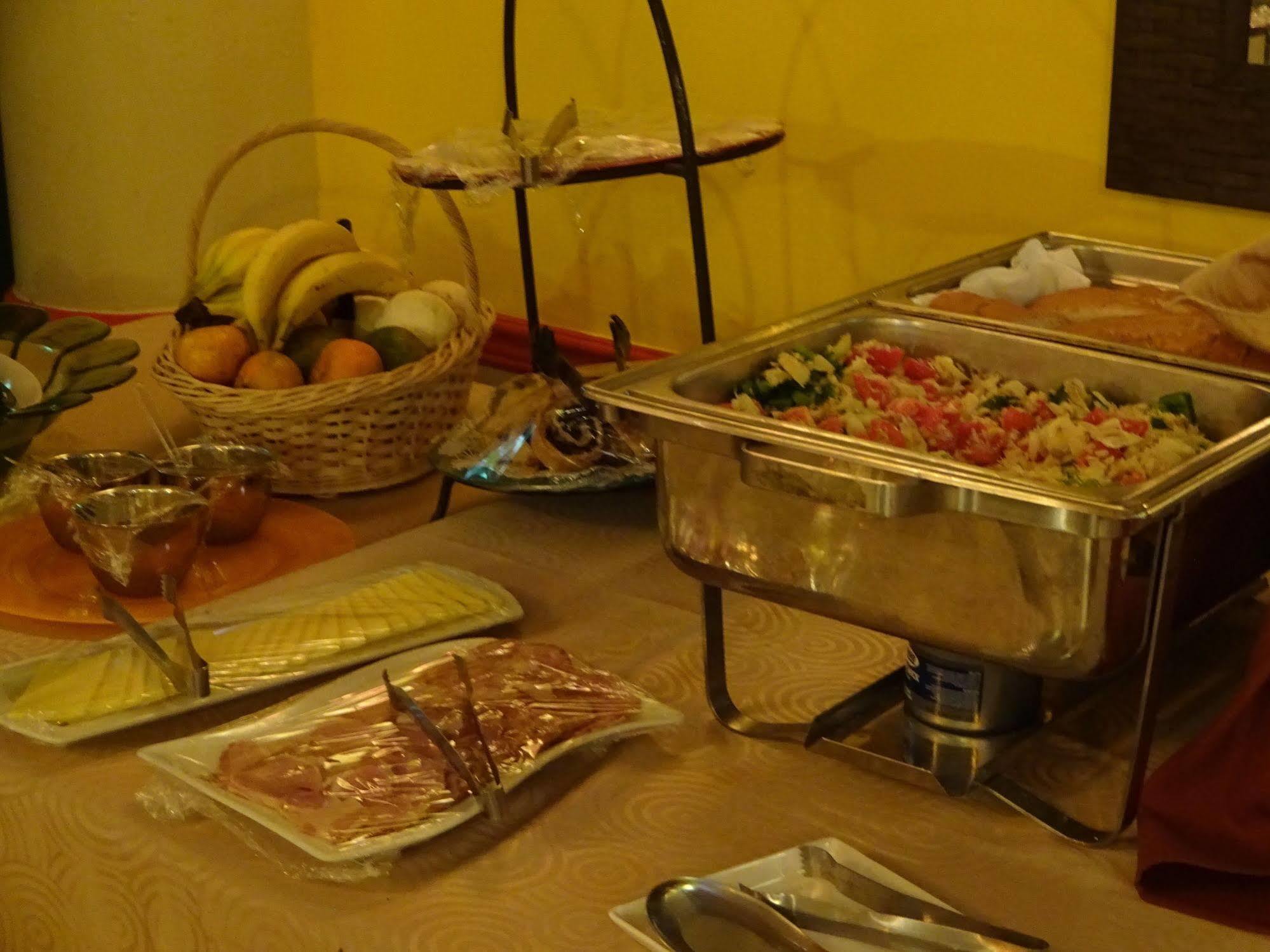 Coblentz Inn Boutique Hotel Port of Spain Екстериор снимка