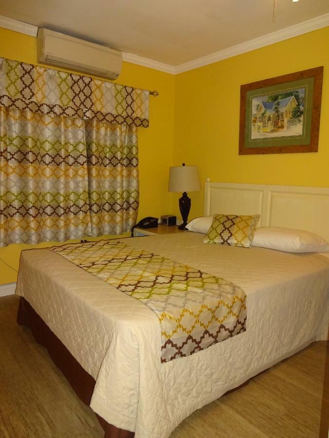 Coblentz Inn Boutique Hotel Port of Spain Екстериор снимка